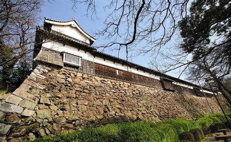 Fukuoka Castle Ruins,fukuoka travel blog (4) - Living + Nomads – Travel ...