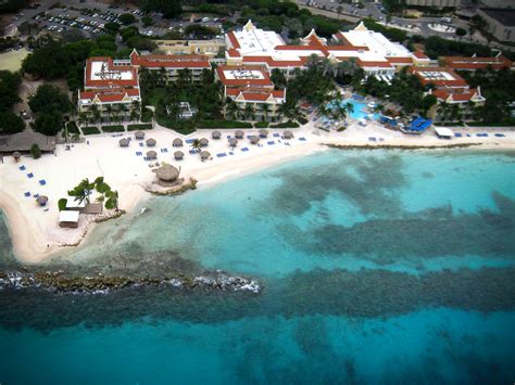 Curacao Marriott Beach Resort - Review