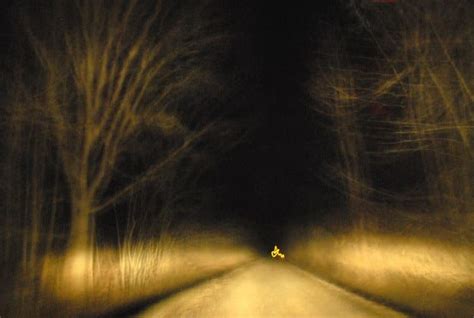 Why The 'Min Min Lights' Are The Scariest Things In Australia That You've Never Heard Of ...