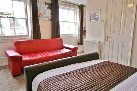 Cheap Hotels in Cheltenham - Roomsbooked