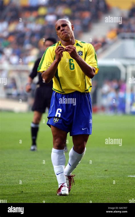 Soccer - FIFA World Cup 2002 - Group C - Brazil v Turkey. Roberto Carlos, Brazil Stock Photo - Alamy