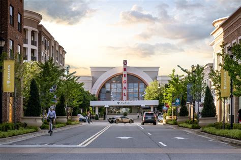 What Does Reopening Shopping Malls Look Like During Coronavirus ...