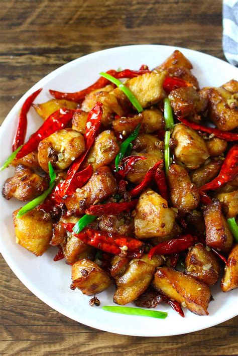 Easy Szechuan Chicken (Best Schezwan Chicken Recipe) (+ Video) - TipBuzz