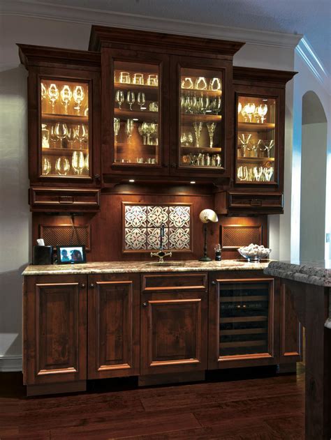 The Entertainer's Guide To Designing The Perfect Wet Bar