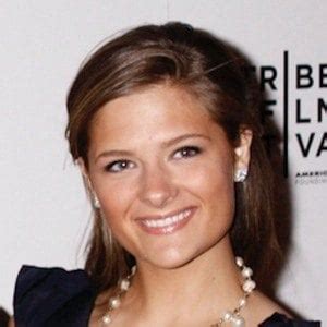 Louisa Gummer - Age, Family, Bio | Famous Birthdays