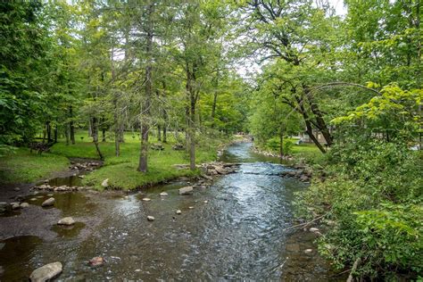 A Tour of Saratoga Mineral Springs - New York - Travel Addicts