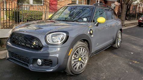 2019 Mini Countryman Plug-In Hybrid Review: A Mini Adventure In NYC | Automobile Magazine