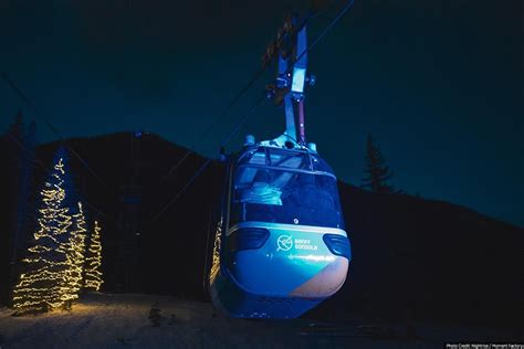 Nightrise at the Banff Gondola: Winter Experience on Sulphur Mountain