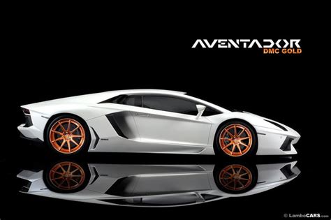 Lamborghini Aventador Guide & History | LamboCARS.com