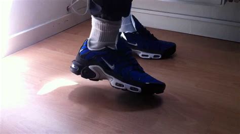 Nike TN / Blue / Black / White 2012 - YouTube