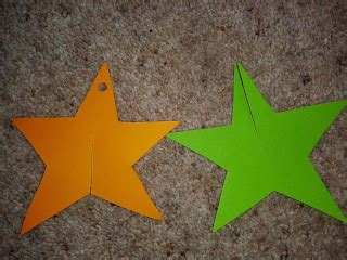 Flame: Creative Children's Ministry: Nativity Star Craft and Prayers