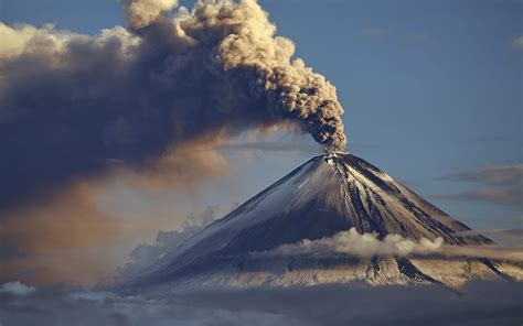 Volcano wallpaper | 1920x1200 | #70799