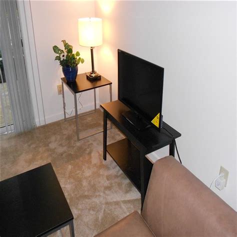 32 Inch Flat Panel TV + Stand - Upscale Furniture