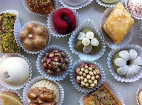 Tunisia ♥ Tunisian sweets | Middle eastern desserts, Tunisian food, Sweet meat