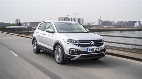 Volkswagen T-Cross Video Review | Carwow