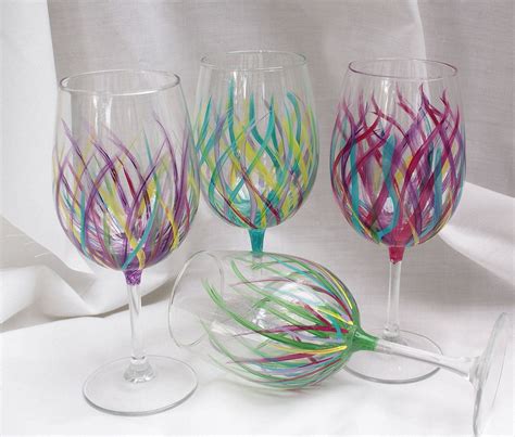 Affordable Handpainted Wine Glasses: Wedding by MyCreativeTable | Wine glass designs, Diy wine ...