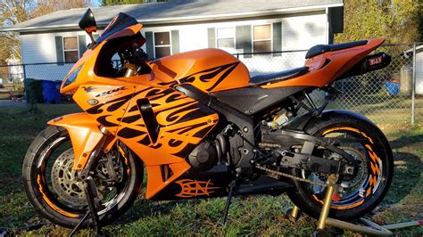 2006 Honda Cbr600rr – Dennis Kirk – Garage Build