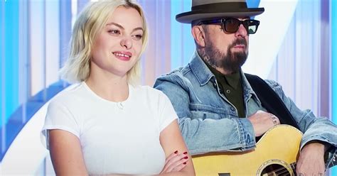 Watch Eurythmics’ Dave Stewart join his daughter for her ‘American Idol’ audition | Flipboard