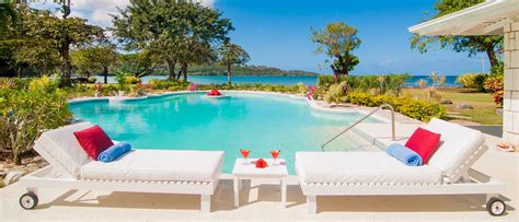 Luxury Caribbean Villas | Vita Brevis Travel