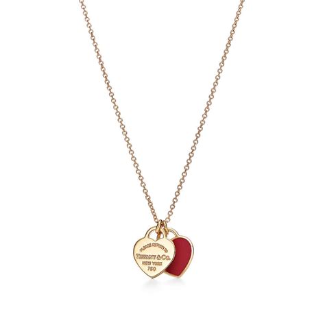 Return to Tiffany™ mini double heart tag pendant in 18k gold. | Tiffany Co. | Tiffany jewelry ...