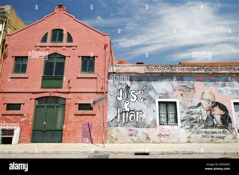 Lisbon street art Stock Photo - Alamy