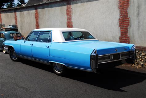 1965 Cadillac Fleetwood - Information and photos - MOMENTcar