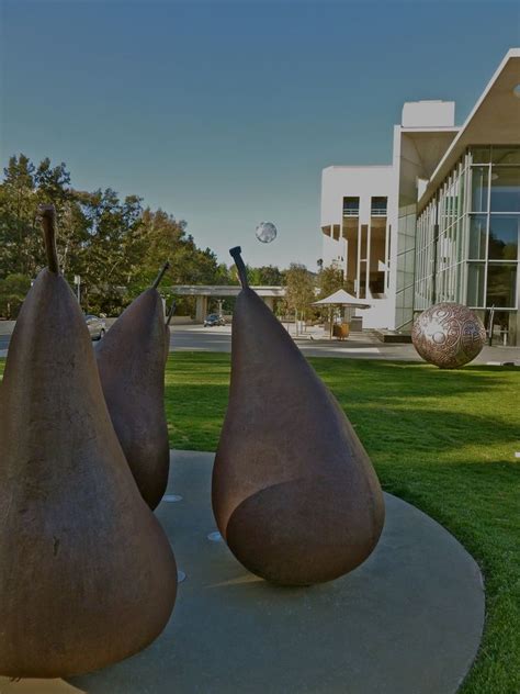 Sculptures outside the National Gallery of Australia - Canberra | Canberra australia, Australian ...