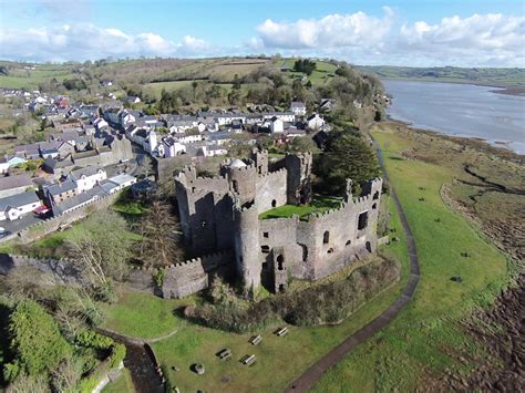 LAUGHARNE CASTLE