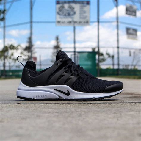 Nike Women NIKE AIR PRESTO (black/white//black)