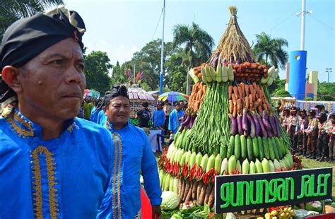 FOTO: Peringatan Maulid Nabi di Indonesia