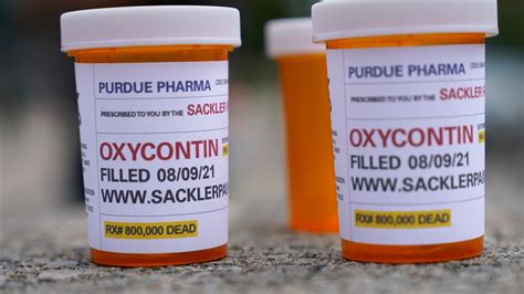 Richard Sackler denies Sackler, Purdue to blame for opioid crisis ...