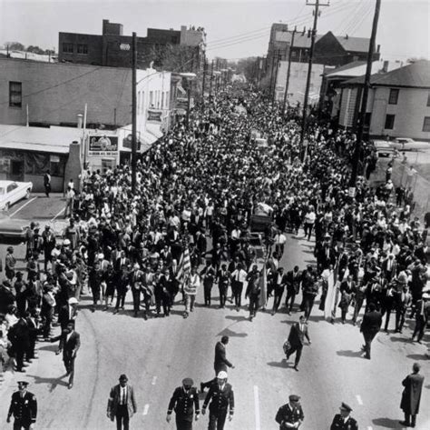 Martin Luther King Funeral Procession. Funeral procession for Dr ...