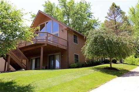 Homes For Sale At Apple Valley Lake Ohio