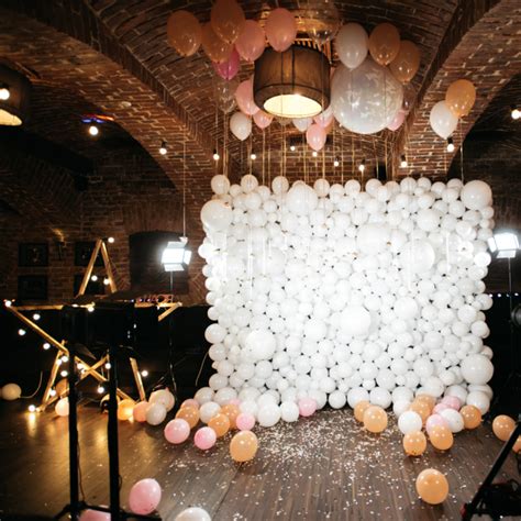 Decorative Balloons For Weddings | Shelly Lighting