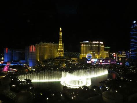 View - Deluxe Fountain View room - Picture of Bellagio Las Vegas, Las ...