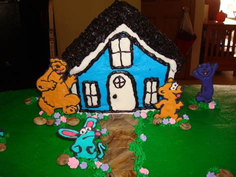 Bear In The Big Blue House - CakeCentral.com