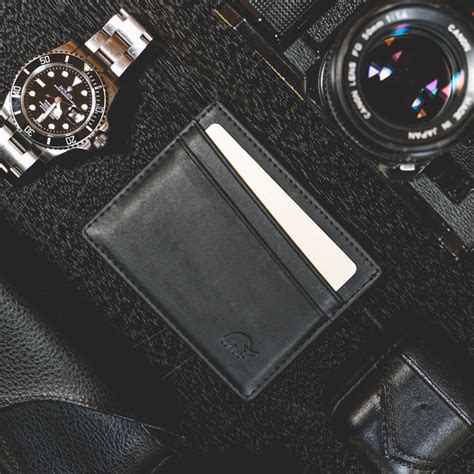 Luxury Leather Wallets & Money Clips | Bullstrap®