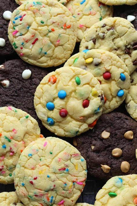 Cake Mix Cookies (Only 3 Ingredients!) | Cookies & Cups