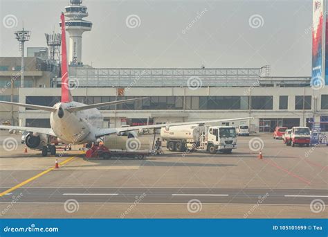 Gimpo Airport editorial stock image. Image of adventure - 105101699