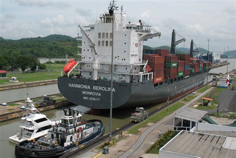 File:06. Canal de Panama (24).JPG - Wikimedia Commons