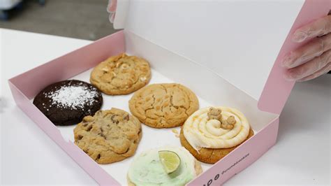 Crumbl Cookies bakery with delivery service is opening in Knoxville