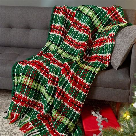 8 Festive Free Christmas Crochet Blanket Patterns - Easy Crochet Patterns