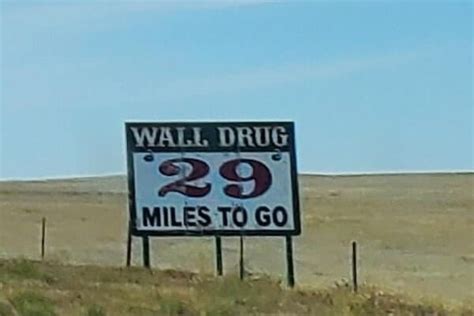 Wall Drug billboard signs on I-90 will make you WANT to stop at the ...