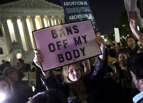 AOC, Bernie Sanders Urge Roe v. Wade Be Codified to Thwart Supreme ...