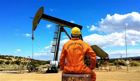 Oil Rig Engineer Free Stock Photo - Public Domain Pictures