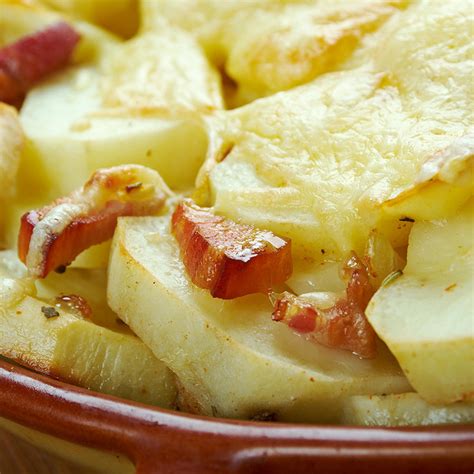 Recette Tartiflette à la crème fraîche facile (facile)