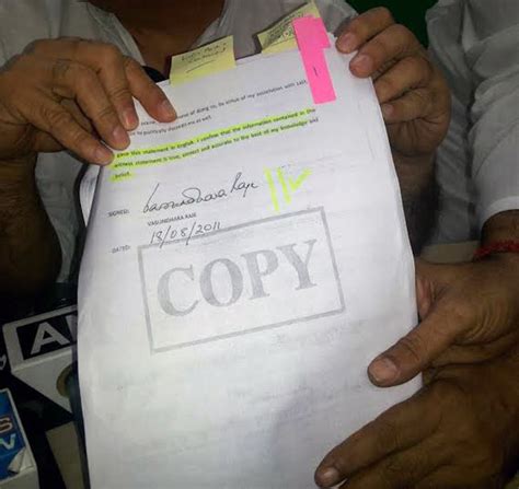 Signed document proves Raje favoured Lalit Modi, she must resign ...