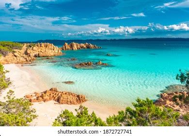 Amazing Pink Sand Beach Budelli Island Stock Photo 1872727741 ...