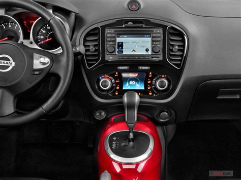 2013 Nissan Juke: 37 Interior Photos | U.S. News