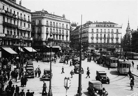 Puerta del Sol. Madrid 1935 | Madrid spain, Madrid, Spain